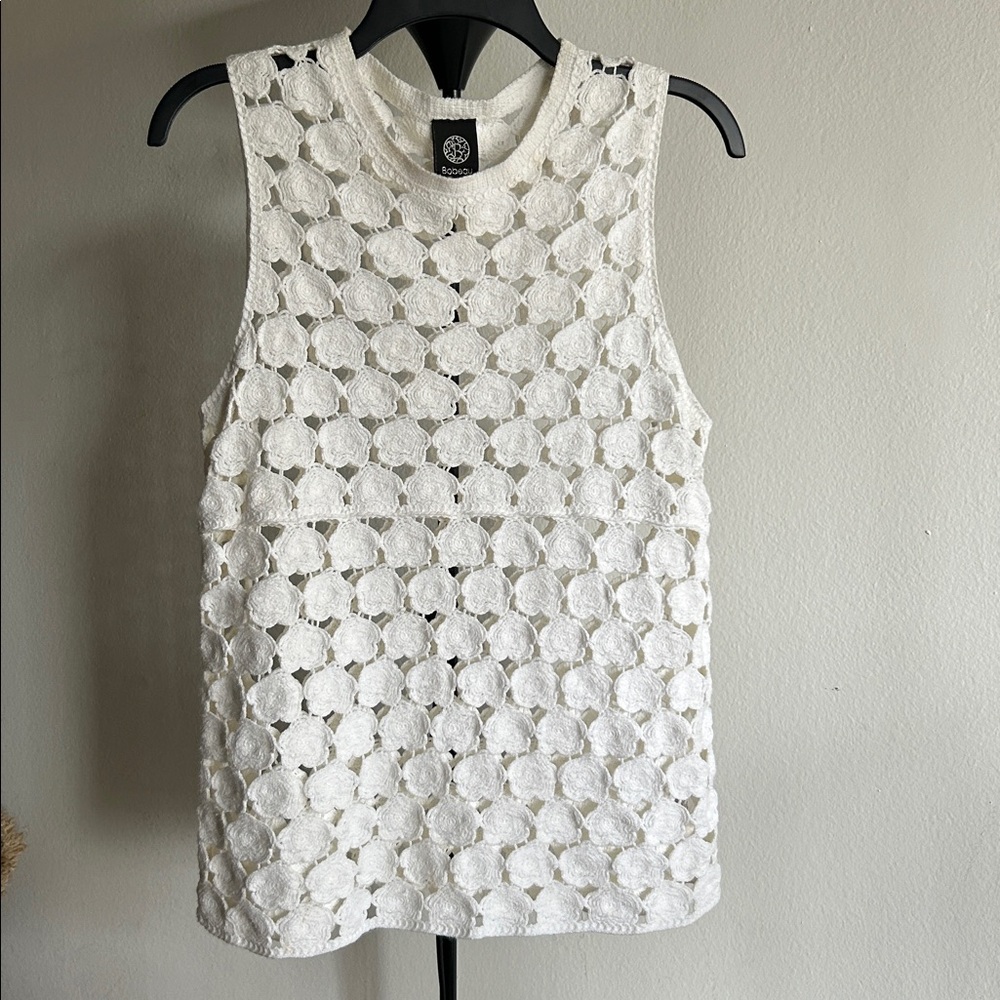Bobeau Cream Crochet Sleeveless Top